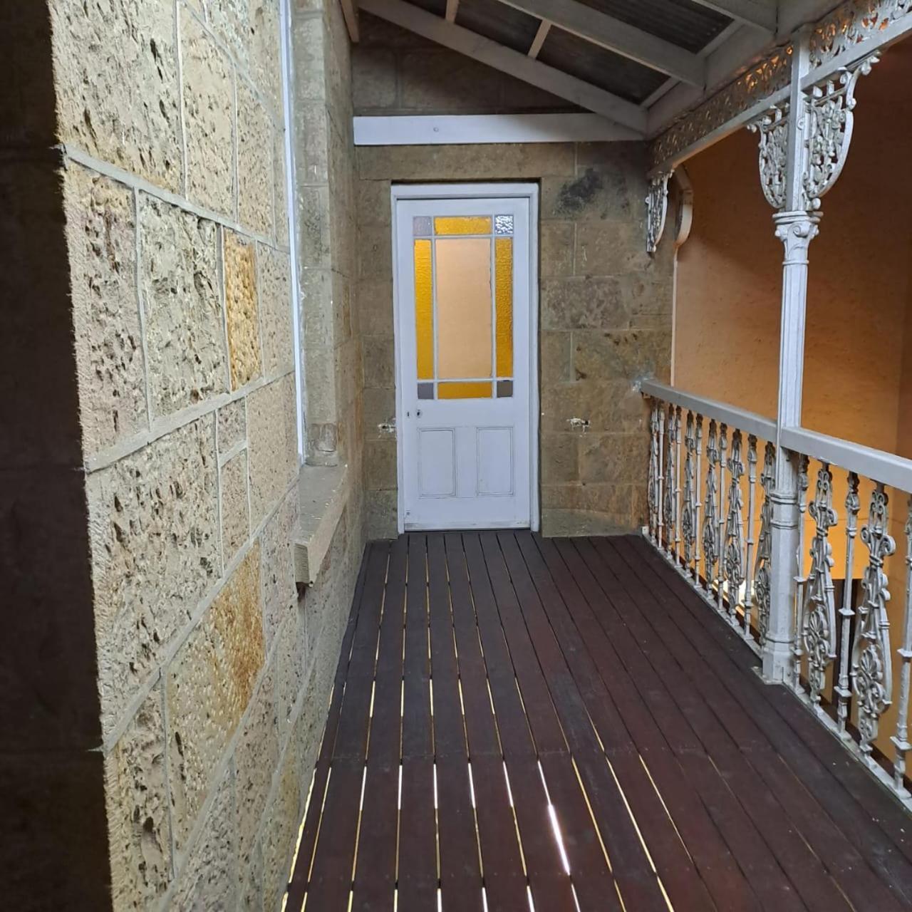 Green Door Guesthouse 莫塞尔湾 外观 照片