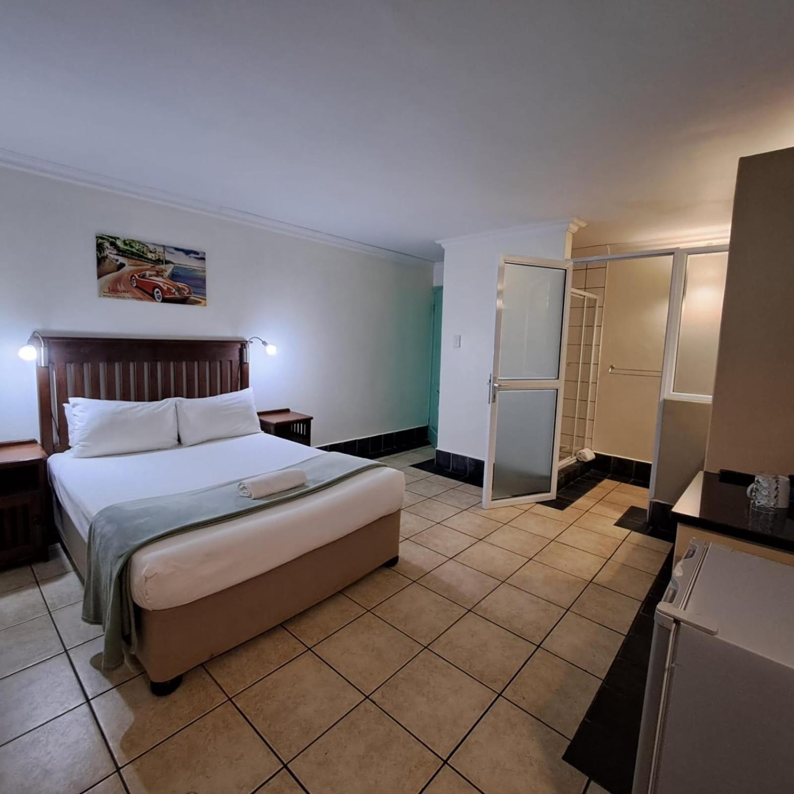 Green Door Guesthouse 莫塞尔湾 客房 照片