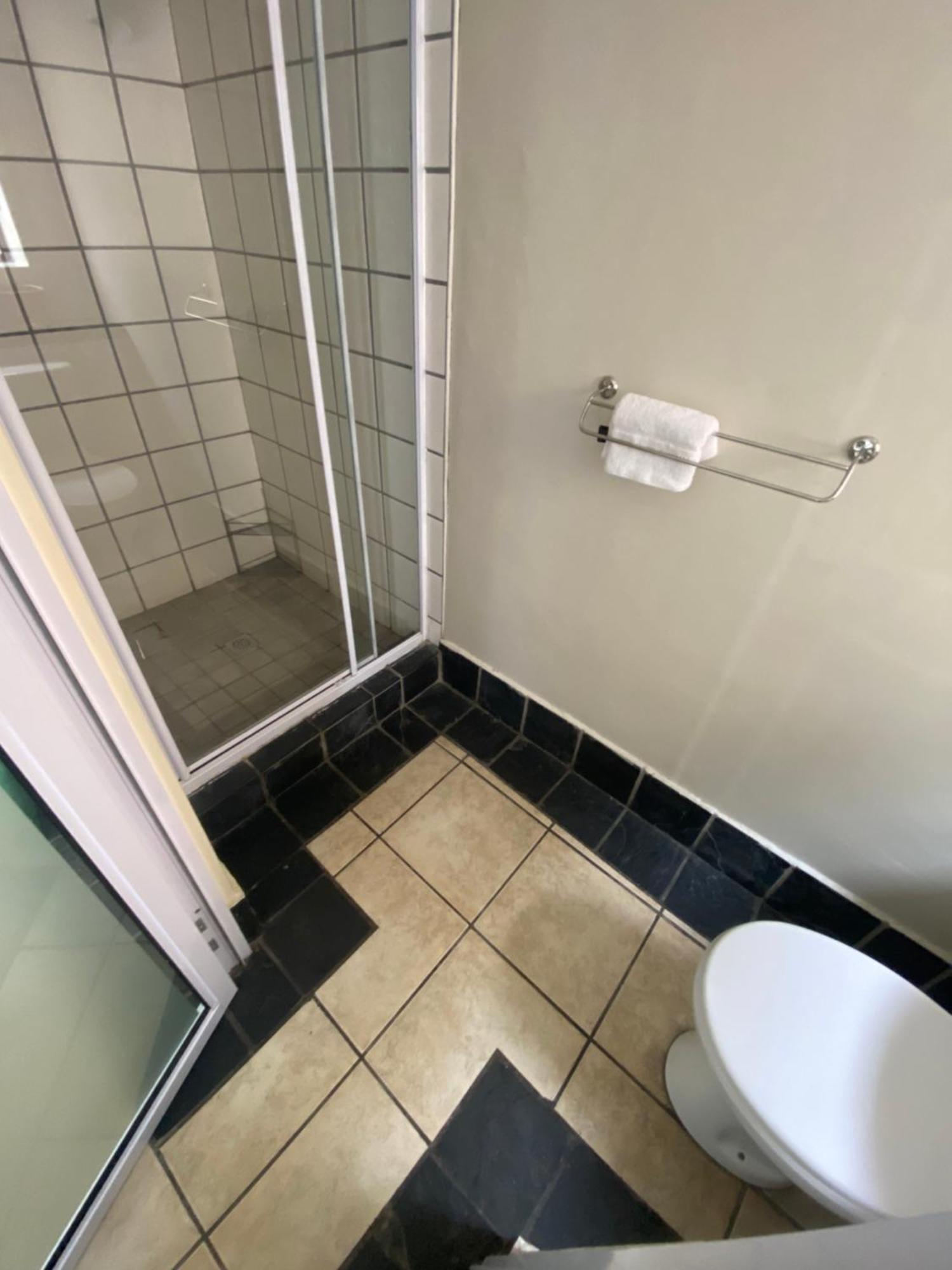 Green Door Guesthouse 莫塞尔湾 客房 照片