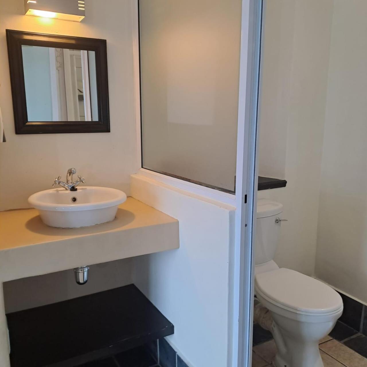 Green Door Guesthouse 莫塞尔湾 客房 照片